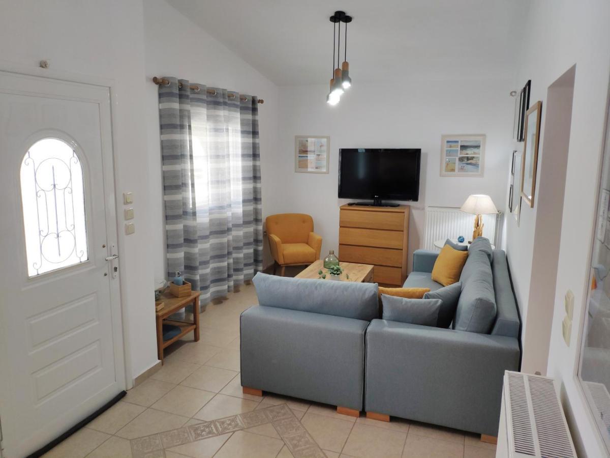 فيلا Alykes House Near The Sea أرتيميدا المظهر الخارجي الصورة